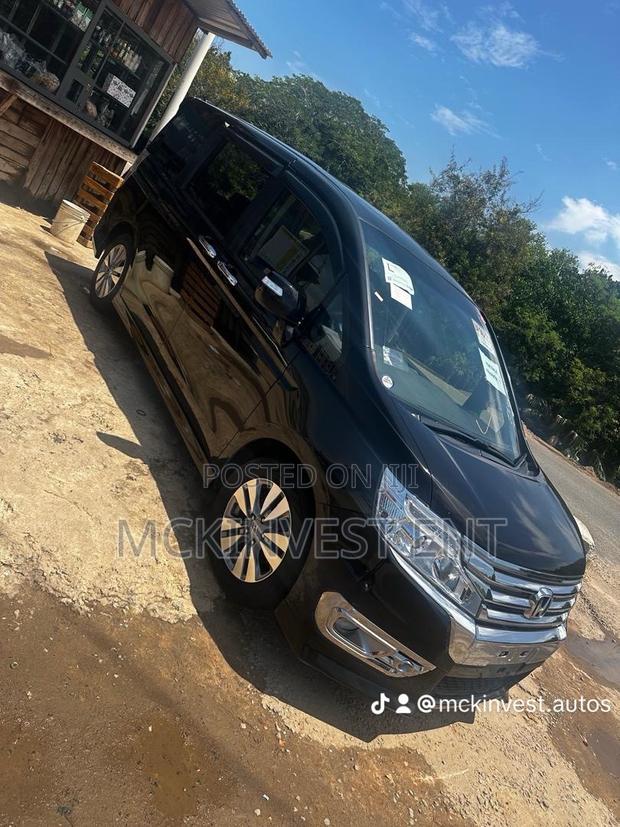 Honda Stepwgn 2013 Black