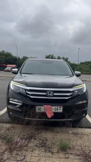 Honda Pilot Touring 4dr SUV 4WD (3.5L 6cyl 9A) 2017 Black for sale