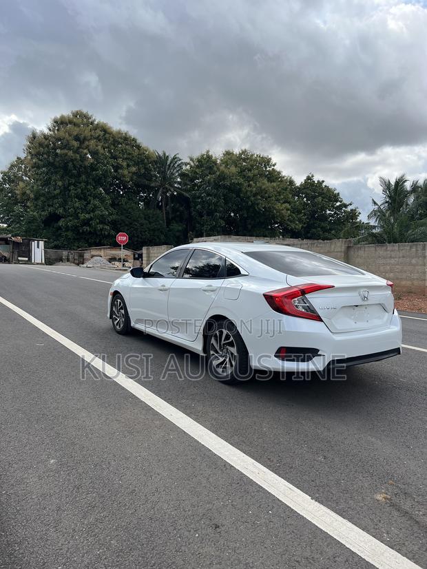 Honda Civic EX-L 2dr Coupe (1.5L 4cyl) 2016 White