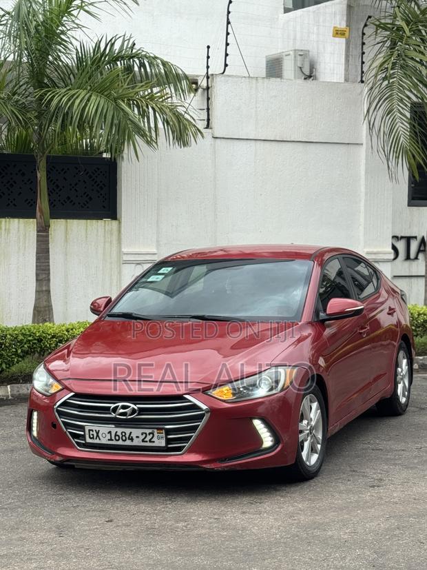 Hyundai Elantra ECO Sedan FWD (1.4L 4cyl 7A) 2017 Red