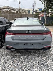 Hyundai Elantra Limited 2022 Gray for sale