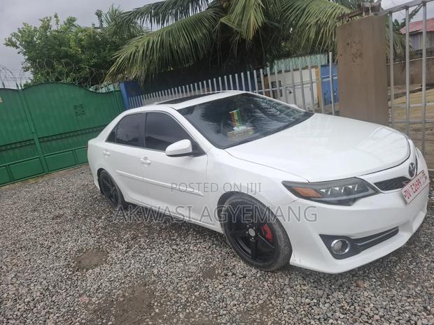 Toyota Camry 2013 White