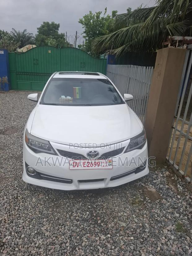 Toyota Camry 2013 White