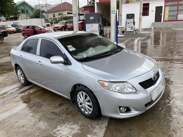 Toyota Corolla 2008 Silver