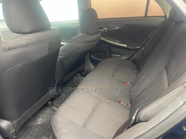 Toyota Corolla 2013 Black