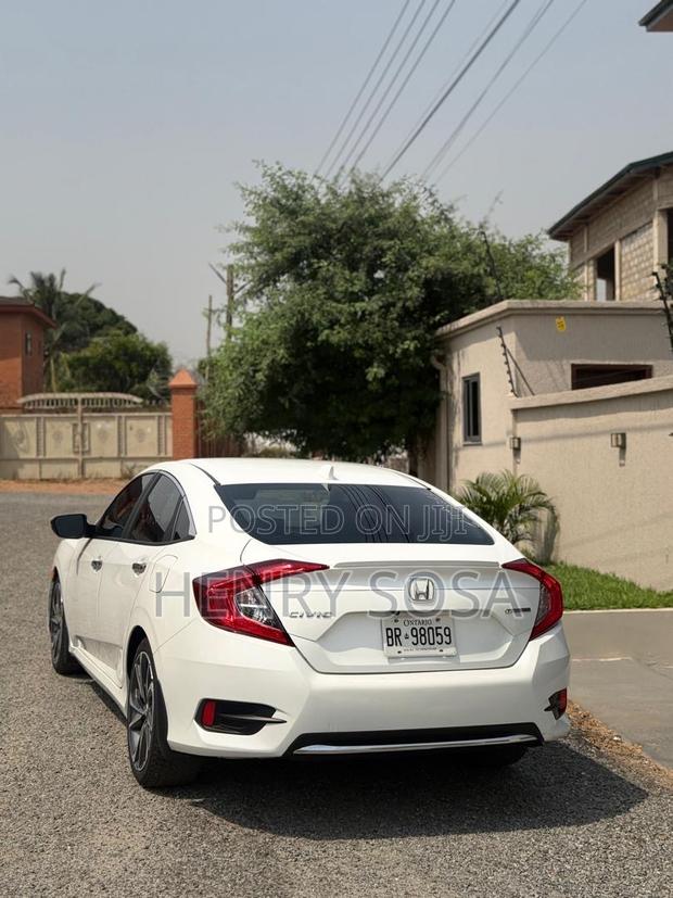 Honda Civic Touring Sedan 2020 White