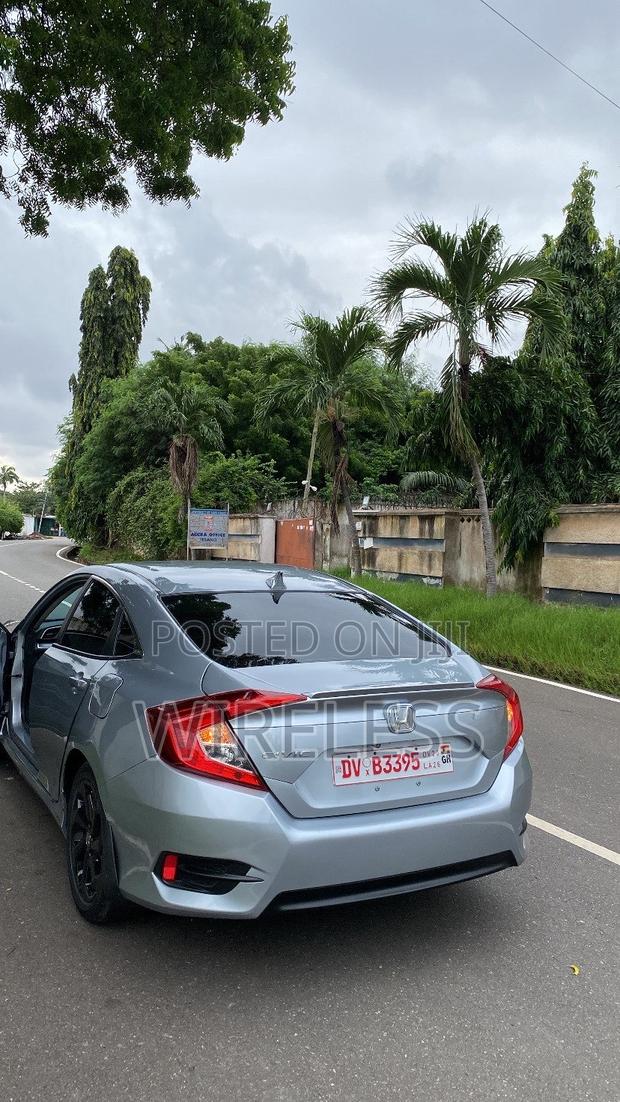 Honda Civic EX-T 4dr Sedan (1.5L 4cyl) 2017 Gray