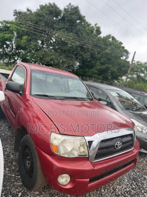 Toyota Tacoma 2007 Red