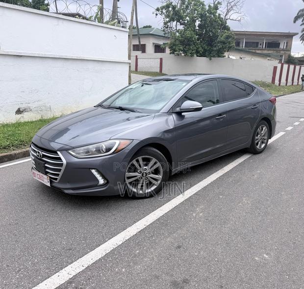 Hyundai Elantra 2017