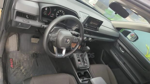 Honda CR-V 2024 Gray