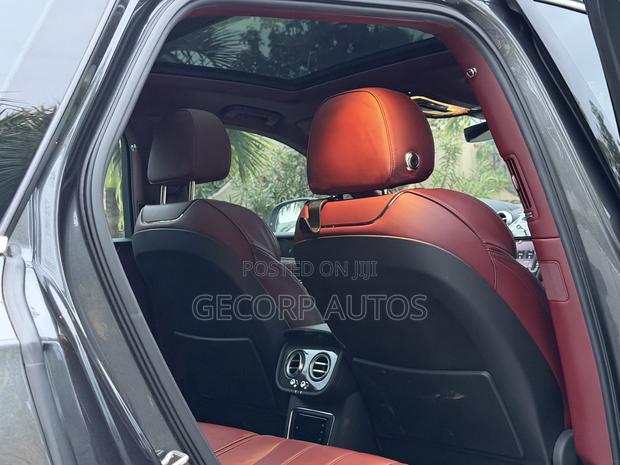 Bentley Bentayga V8 AWD 2020 Gray