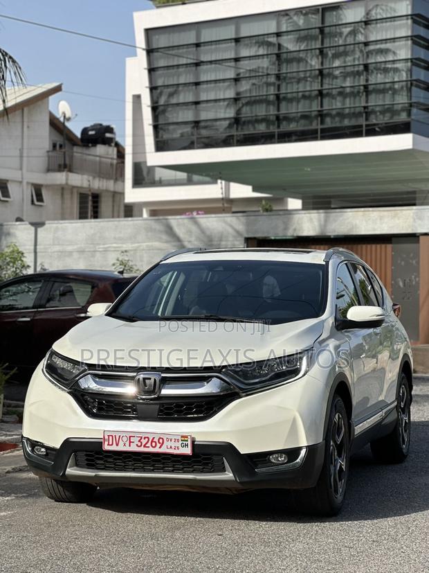 Honda CR-V Touring AWD 2018 White