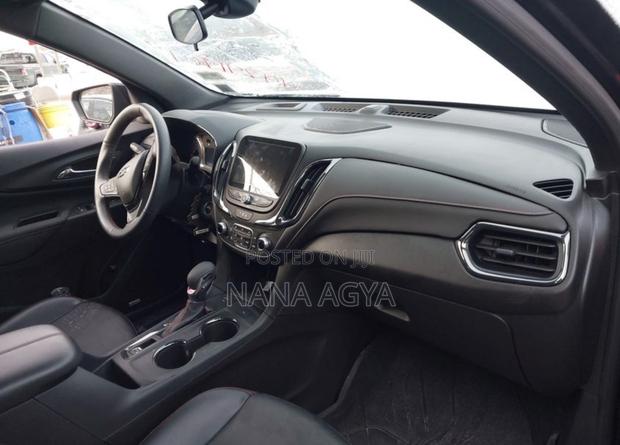 Chevrolet Equinox RS 2024 Silver