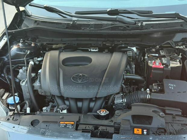Toyota Yaris iA 1.5 FWD 2017 Silver