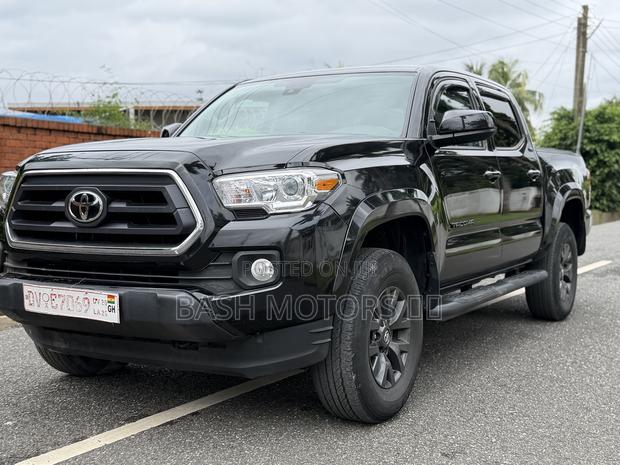 Toyota Tacoma 2023 Black