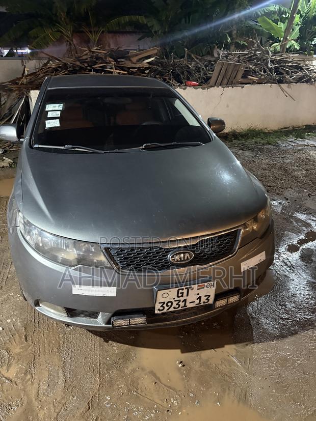 Kia Cerato 2012 Silver