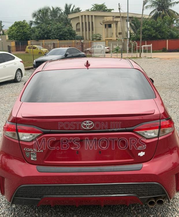 Toyota Corolla 2020 Red