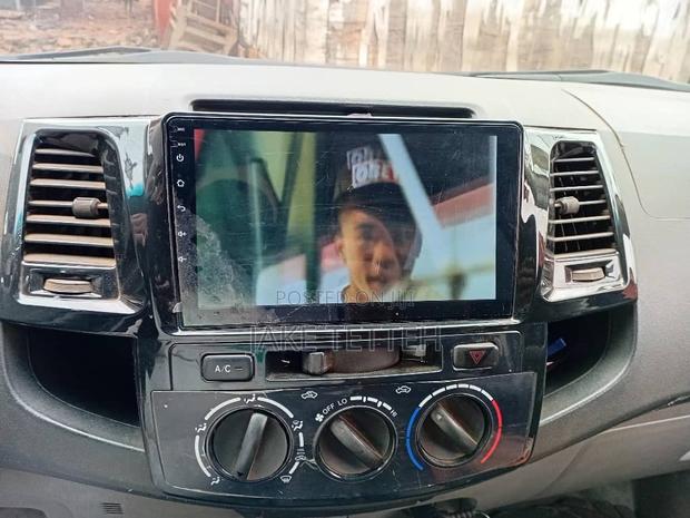 Toyota Hilux 2013 Silver