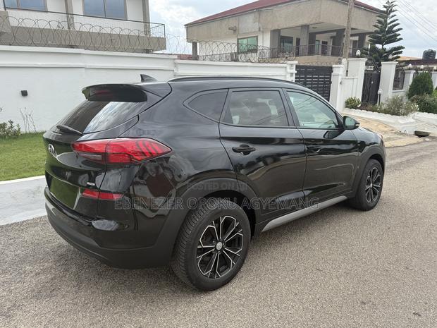 Hyundai Tucson Limited 2021 Black