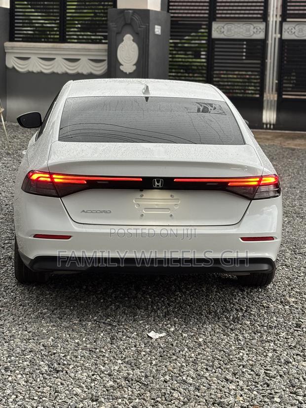 Honda Accord LX CVT 2024 White