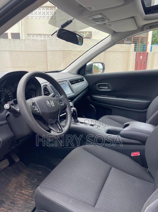 Honda HR-V EX-L w/Navigation AWD 2017 White