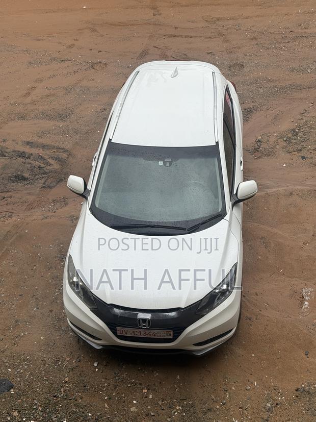 Honda Vezel 1.5 Hybrid 4WD 2014 White