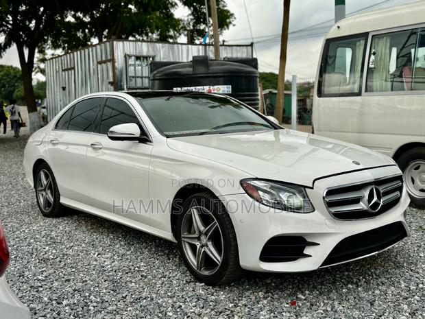 Mercedes-Benz E400 2017 White