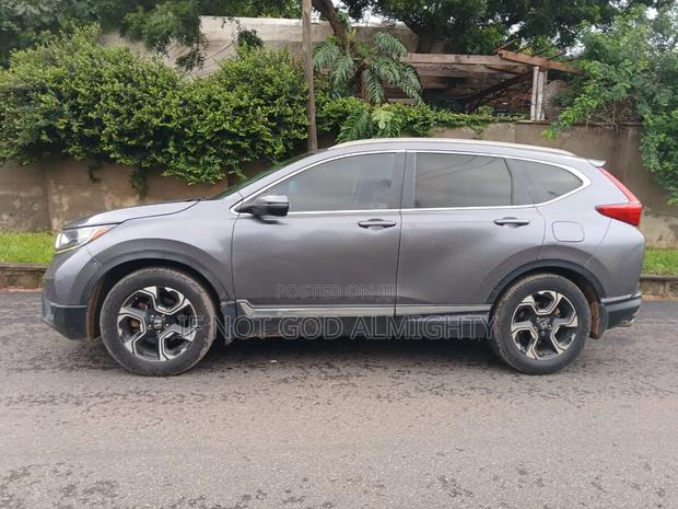 Honda CR-V 2018 Gray