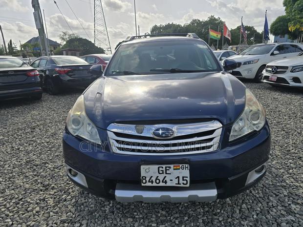 Subaru Outback 2011 Blue