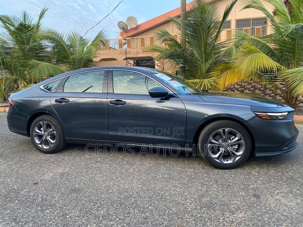 Honda Accord EX CVT 2024 Gray