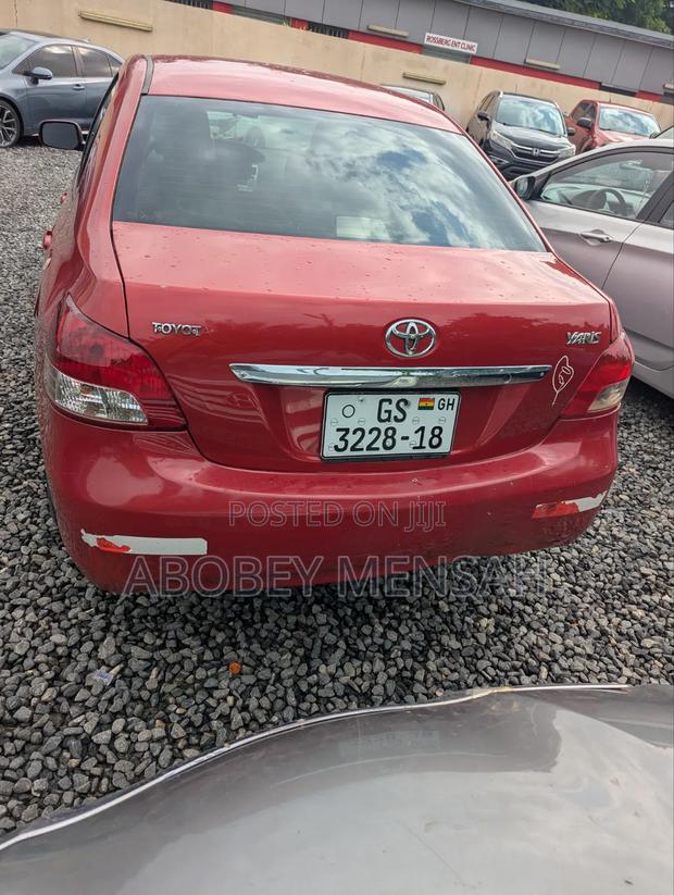 Toyota Yaris 1.5 Sedan 2008 Red