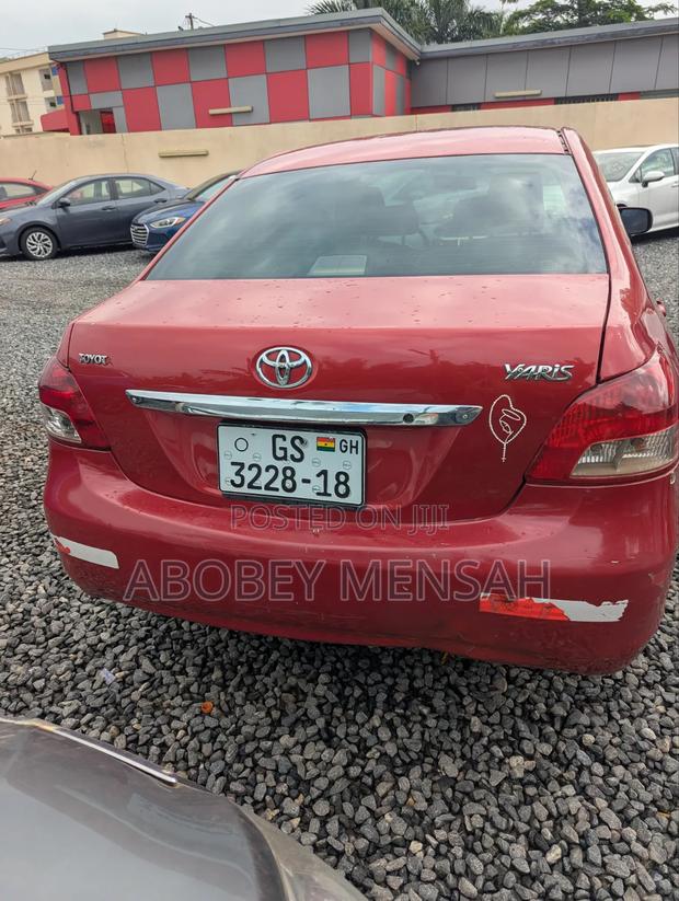 Toyota Yaris 1.5 Sedan 2008 Red