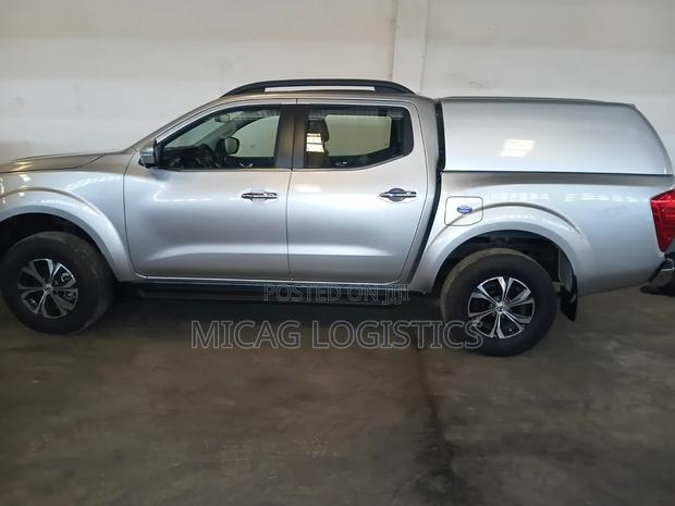 New Nissan Pick-Up 2025 Gray