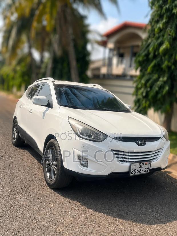 Hyundai Tucson 2010 White
