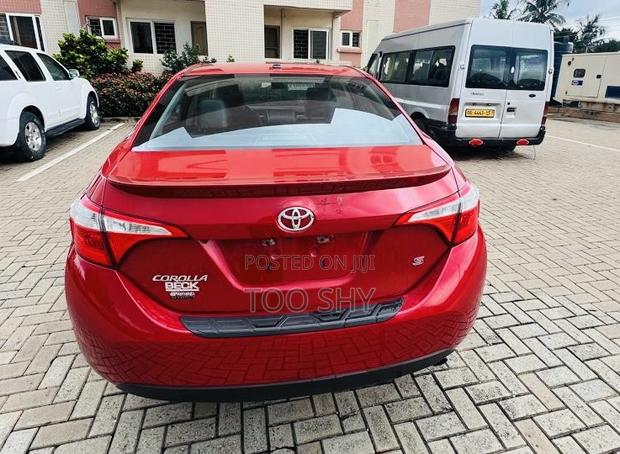 Toyota Corolla S Plus 4dr Sedan (1.8L 4cyl CVT) 2016 Red