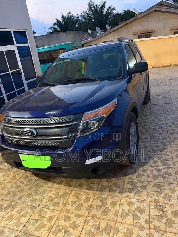 Ford Explorer 2013 Blue