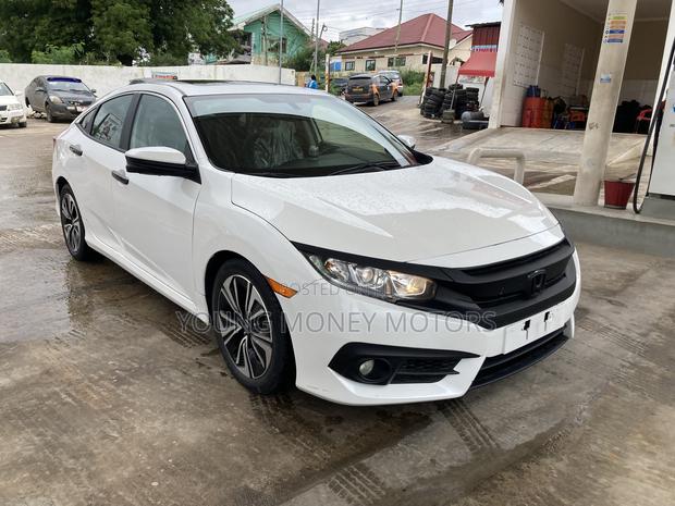 Honda Civic EX-L Sedan 2018 White