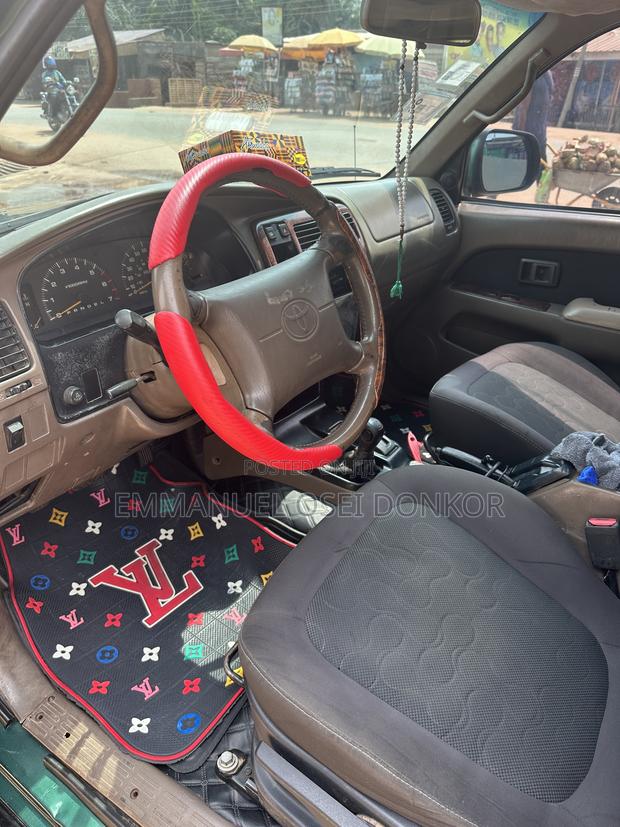 Toyota 4-Runner 1999 Green
