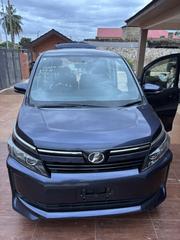 Toyota Voxy 2015 Silver for sale