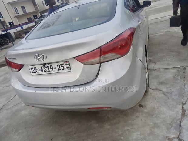 Hyundai Elantra GLS Sedan FWD (1.8L 4cyl 6A) 2013 Silver