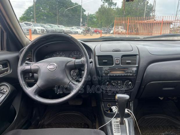 Nissan Sentra 2006 Blue