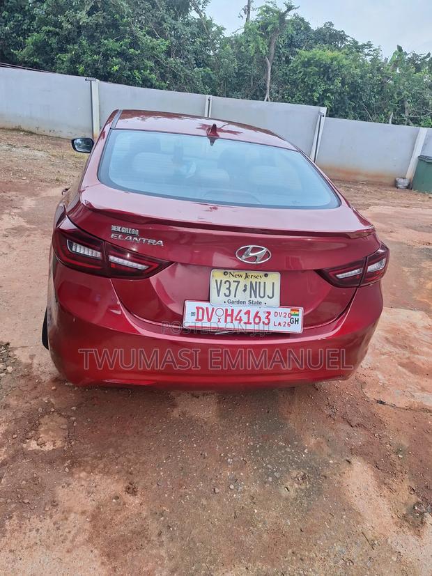 Hyundai Elantra Limited Sedan FWD (1.8L 4cyl 6A) 2013 Red
