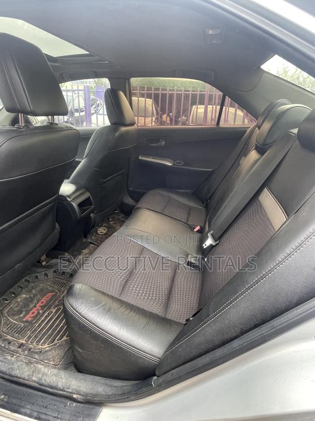 Toyota Camry 2014 Silver
