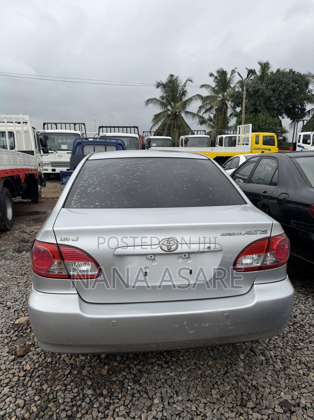 Toyota Corolla 1.6 VVT-i 2007 Silver