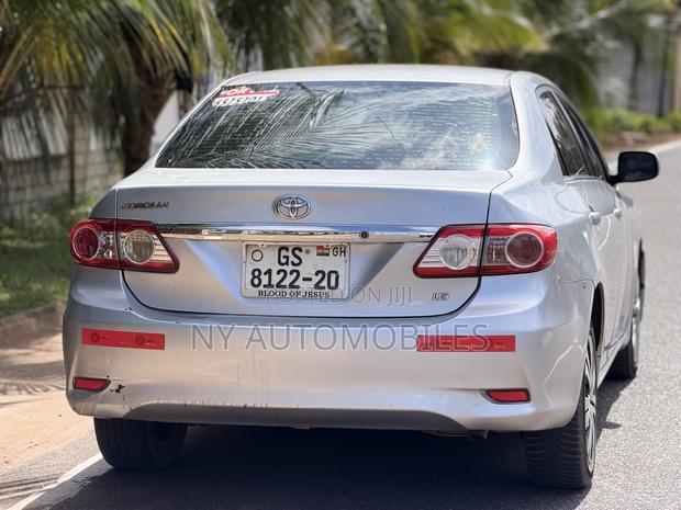 Toyota Corolla 2013 Silver