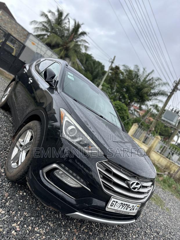 Hyundai Santa Fe SE AWD 2016 Black