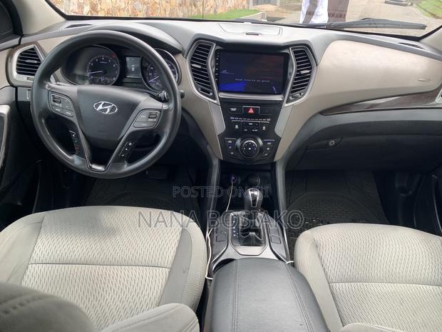 Hyundai Santa Fe 2017 Silver