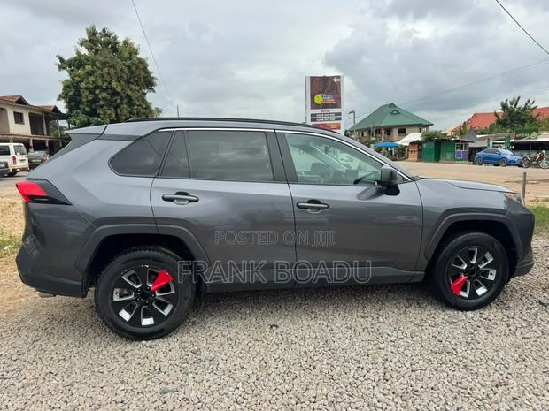 Honda CR-V 2021 Green