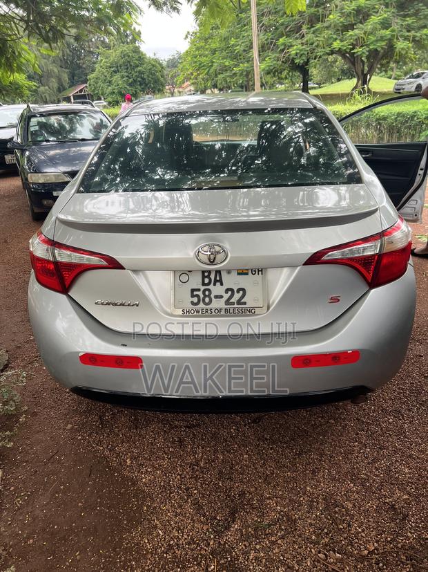 Toyota Corolla S 4dr Sedan (1.8L 4cyl CVT) 2015 Silver