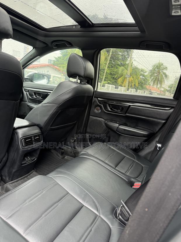Honda CR-V Special Edition 2022 White